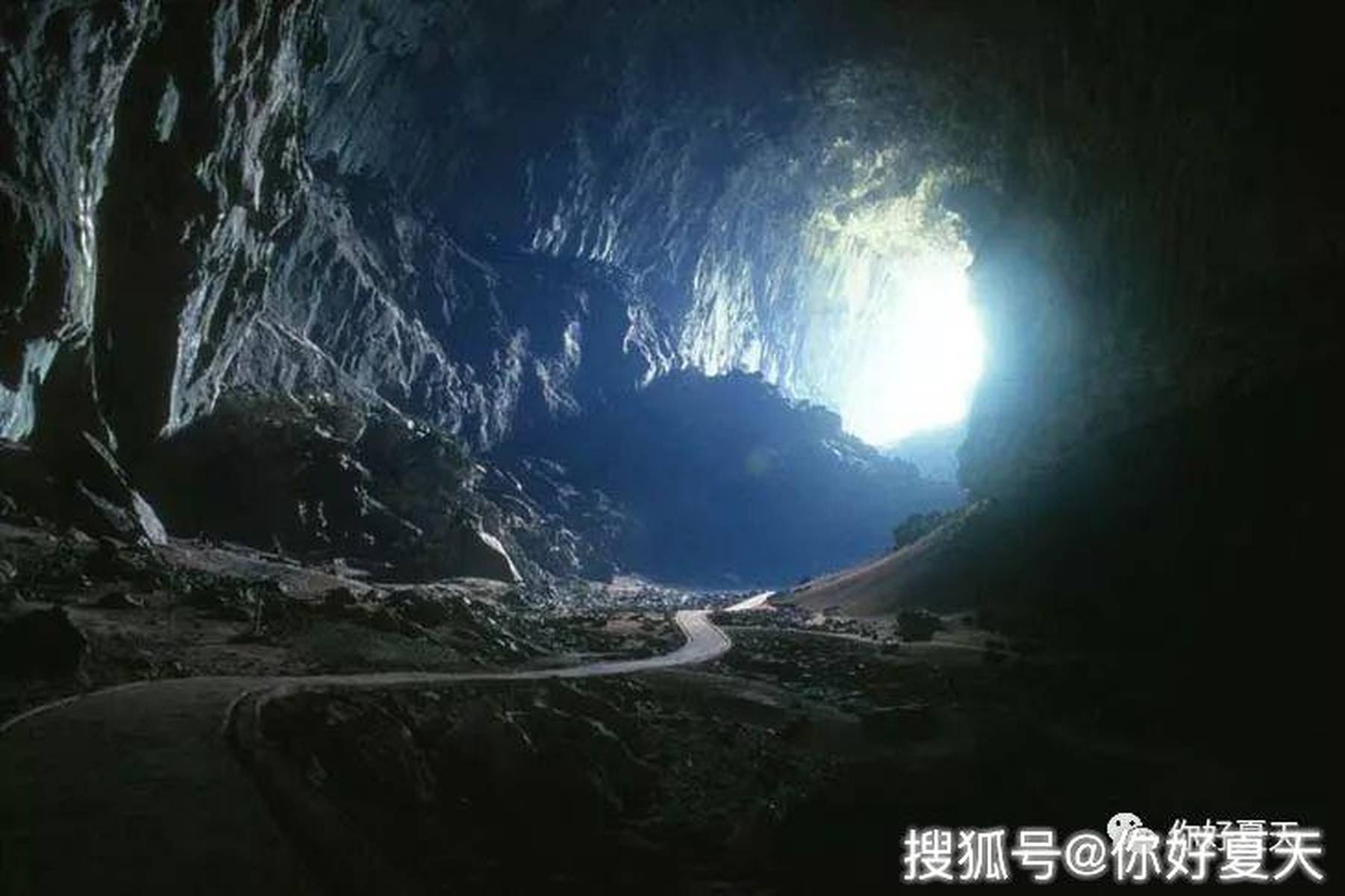 香港二四六开奖资料大全,香港二四六开奖资料大全，探索彩票世界的神秘之门