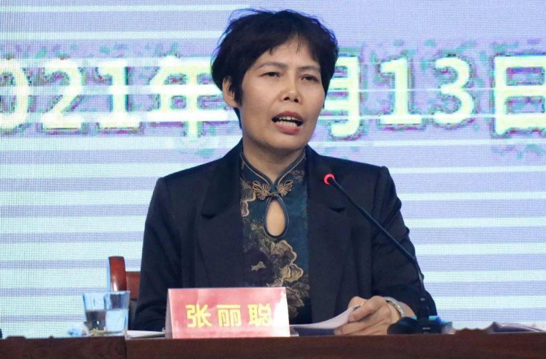 新澳门三期内必出生肖,新澳门三期内必出生肖，探寻生肖文化魅力与未来趋势