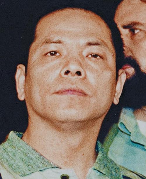 澳门精准一笑一码100%,澳门精准一笑一码，揭秘背后的故事与真相
