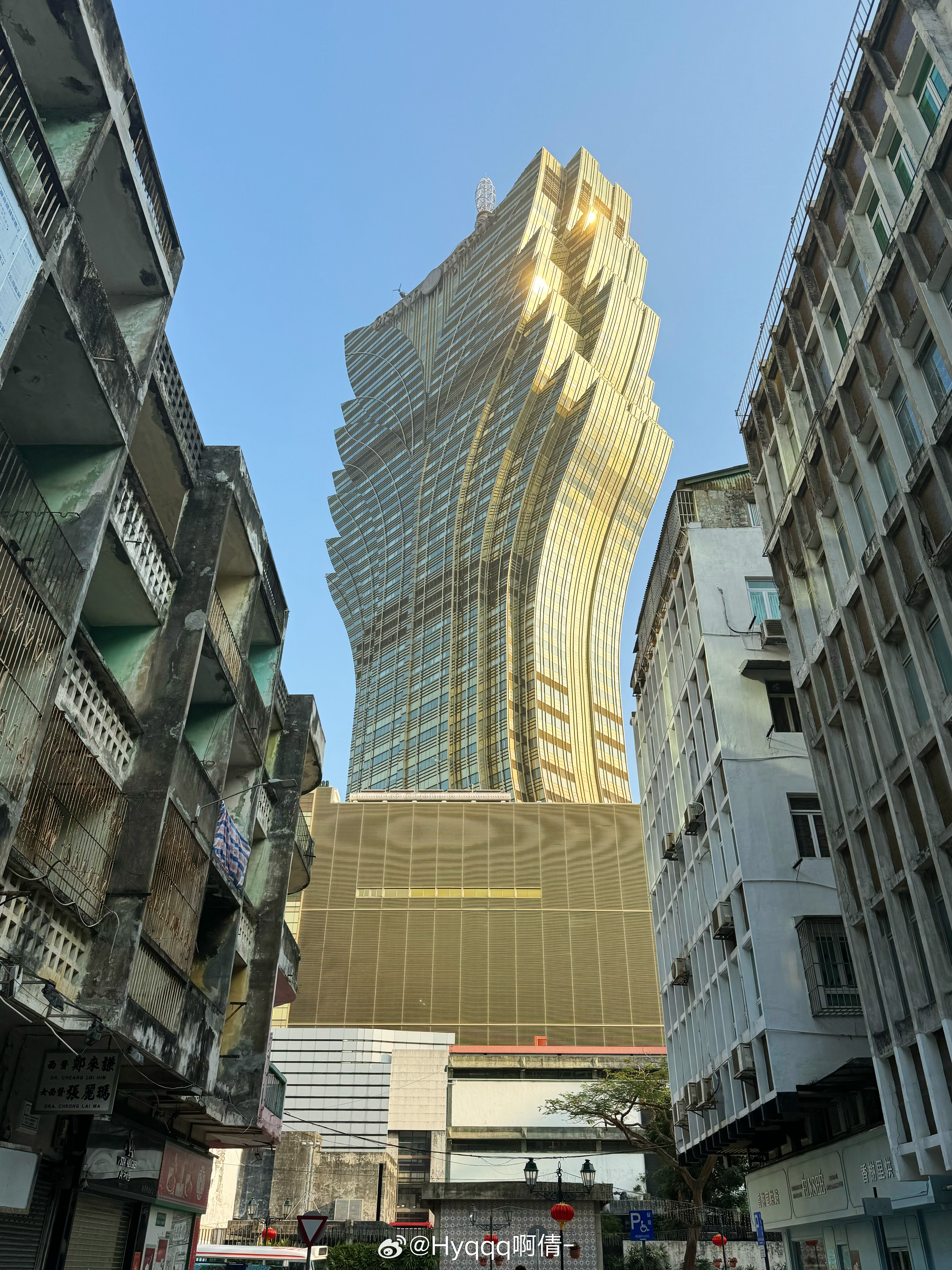 2o24新澳门正版挂牌,探索澳门新纪元，2024新澳门正版挂牌的机遇与挑战
