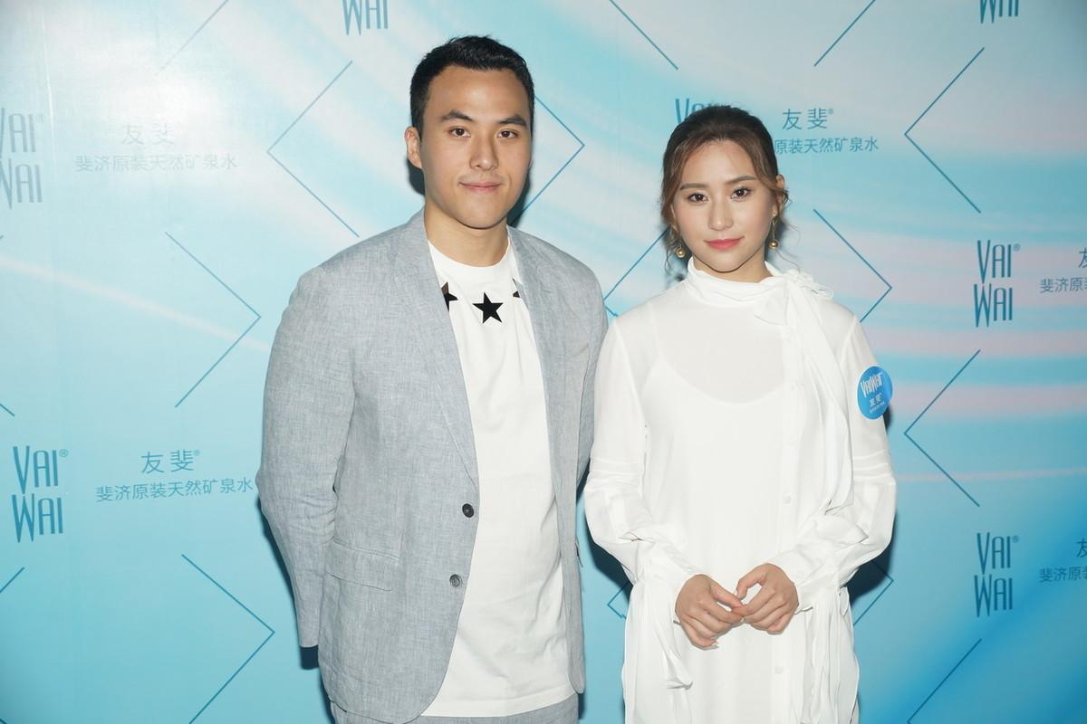 2025今晚新澳门马出什么,探索未来之门，新澳门马会预测与未来的可能性