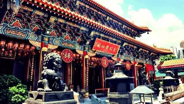 黄大仙免费救世报免费,黄大仙免费救世报，信仰与慈善的交融