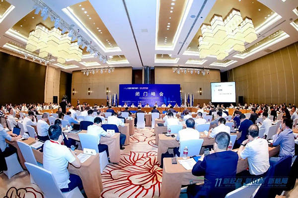 2025新奥精准资料免费,探索未来，2025新奥精准资料免费共享时代